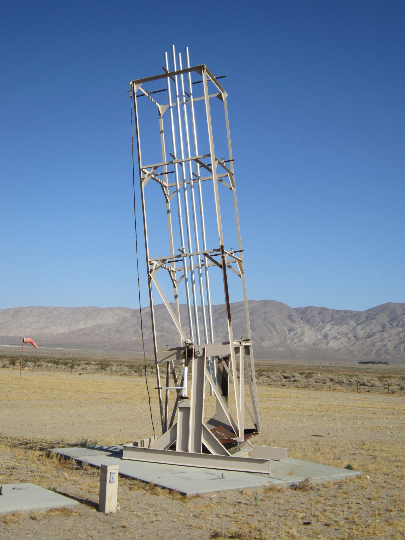 Launchers – Friends of Amateur Rocketry, Inc.